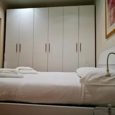 Suites & Apts - Il Tuo Nel Centro Citta Apartamento *